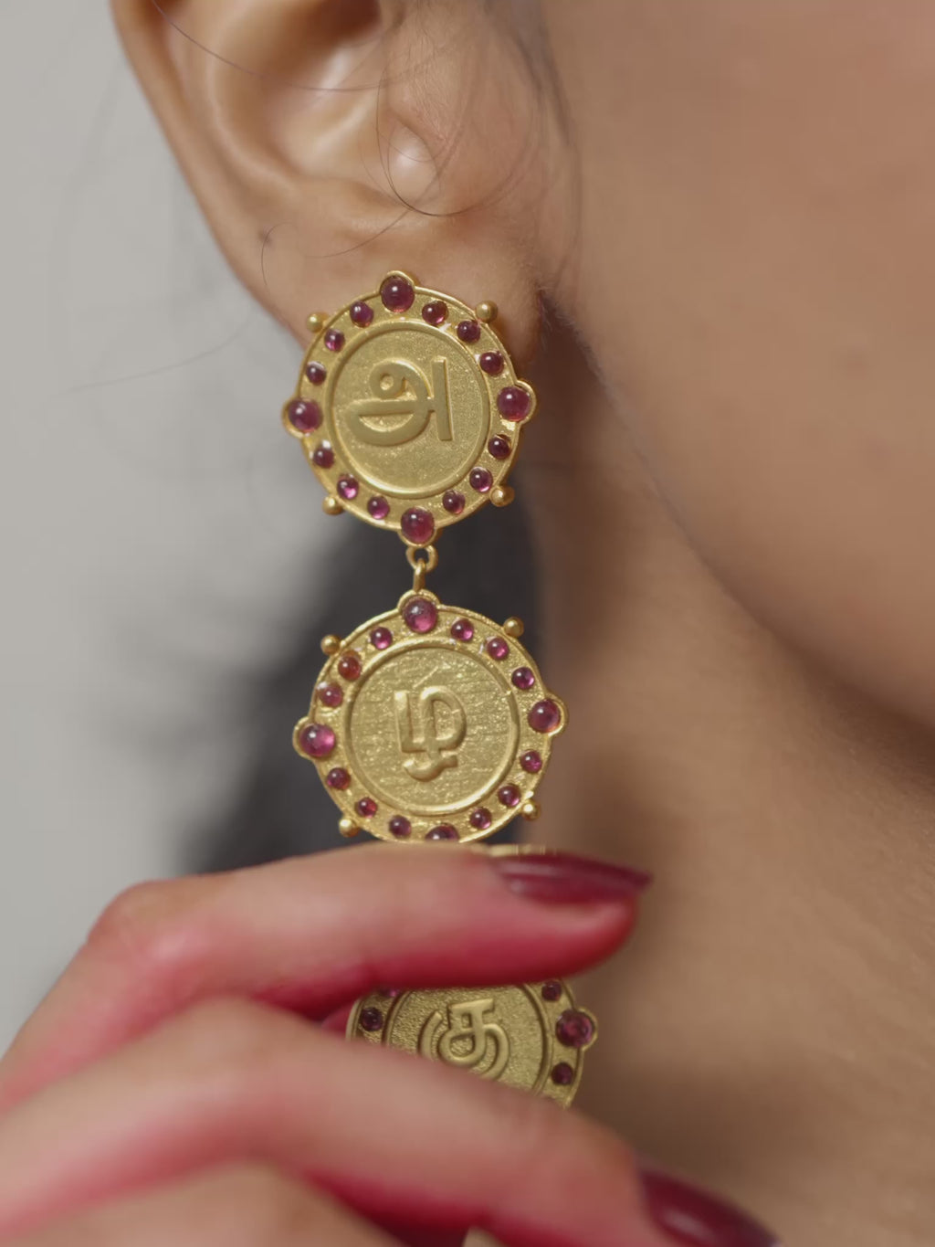 Beauty/ Azhagu Earrings