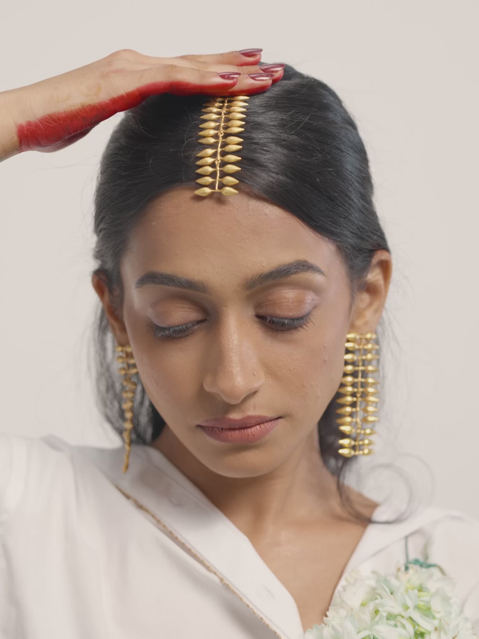 Gajra Forehead Pendant - Spanish Jasmine Gold